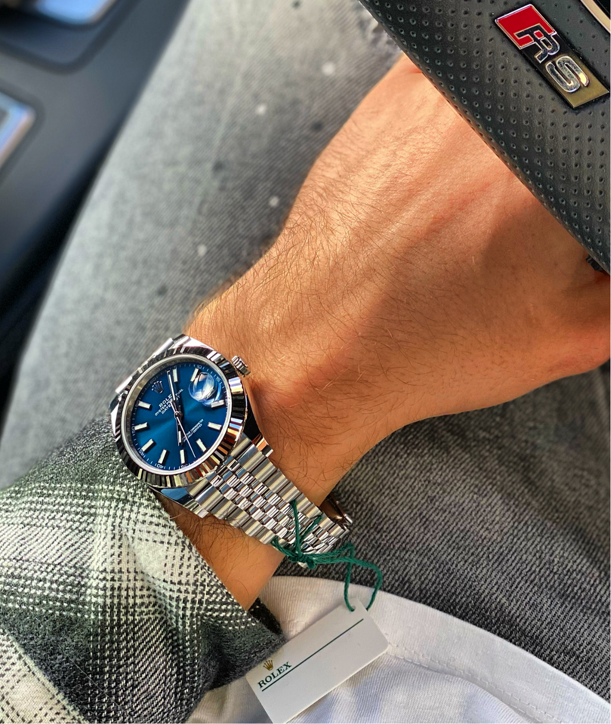 Datejust top 41 wrist